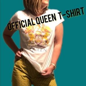 Official Merch Queen T-Shirt 👑